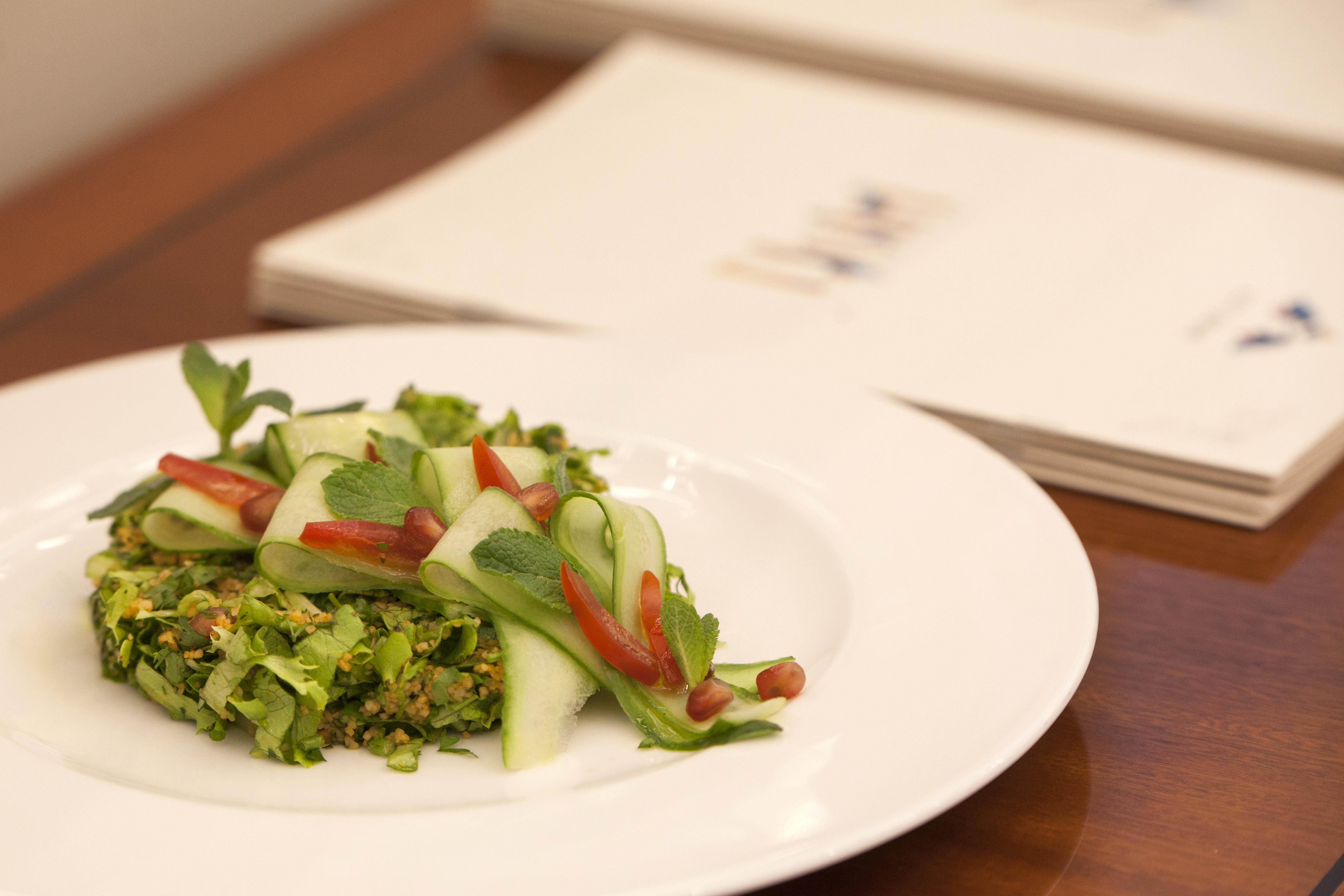 Grand Hotel Yerevan - Small Luxury Hotels Of The World Eksteriør billede Tabouleh