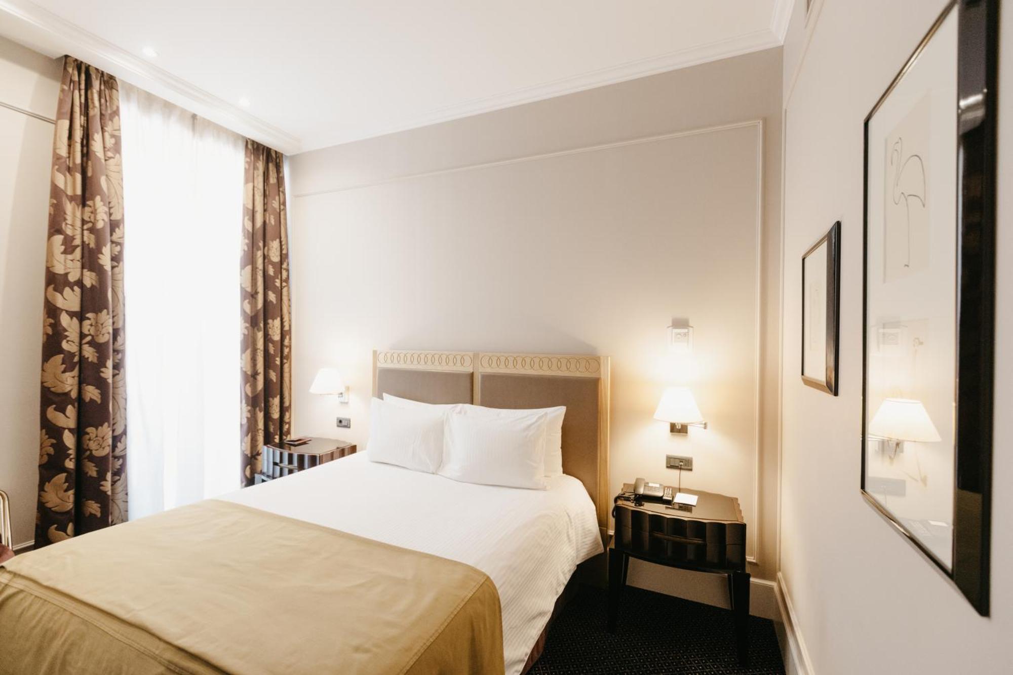 Grand Hotel Yerevan - Small Luxury Hotels Of The World Eksteriør billede