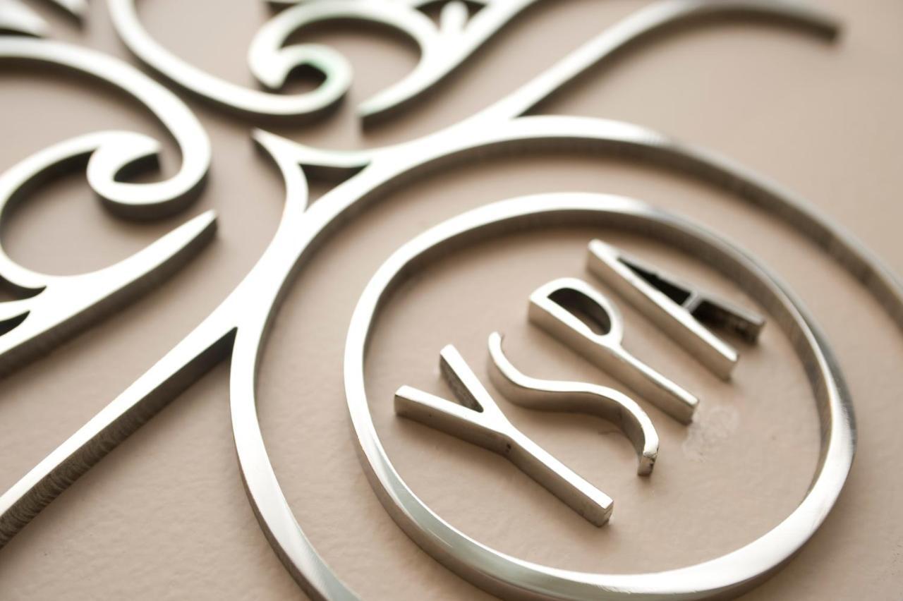 Grand Hotel Yerevan - Small Luxury Hotels Of The World Eksteriør billede YSL logo